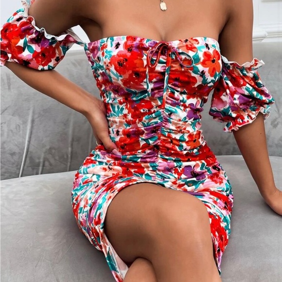 Floral dress - Picture 3 of 4